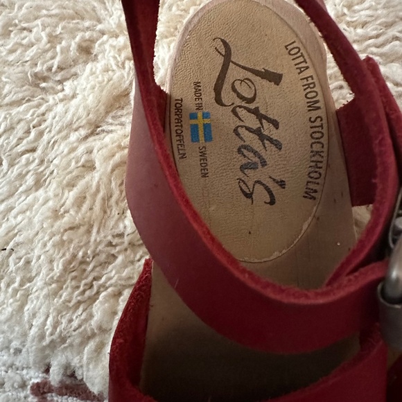 Kid's Lotta's Leather Mary Jane Clogs - Cherry Red - EU 28 - Picture 4 of 4